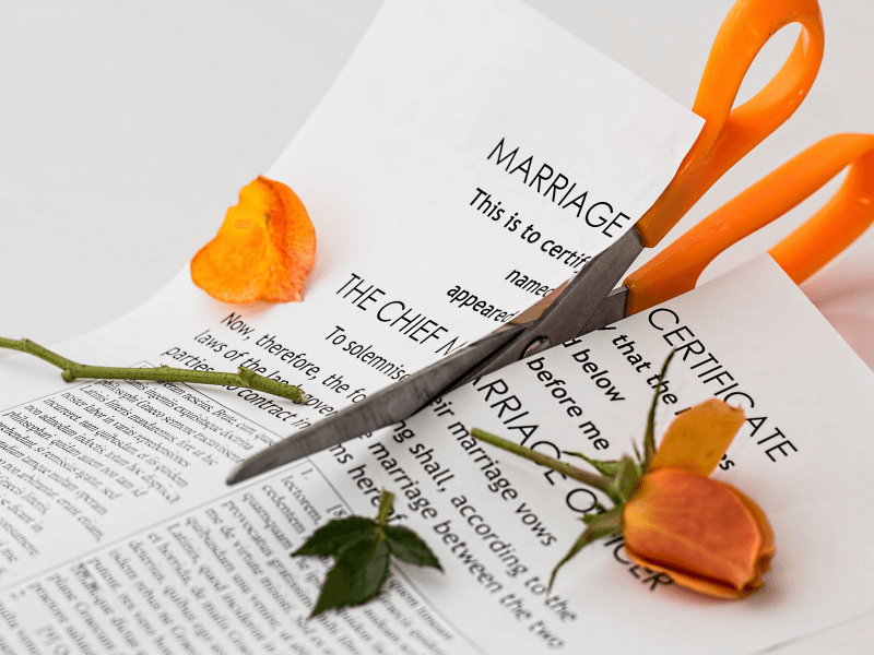 Orzekanie o winie przy rozwodzie – co tak naprawdę oznacza?